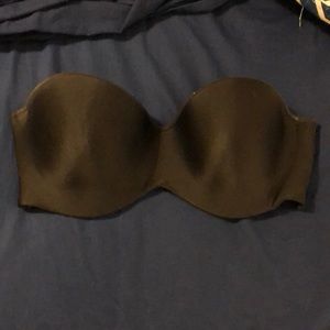 Strapless bra